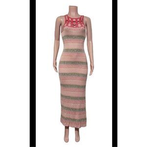 Women's Chevron sleeveless multi-color maxi dress S